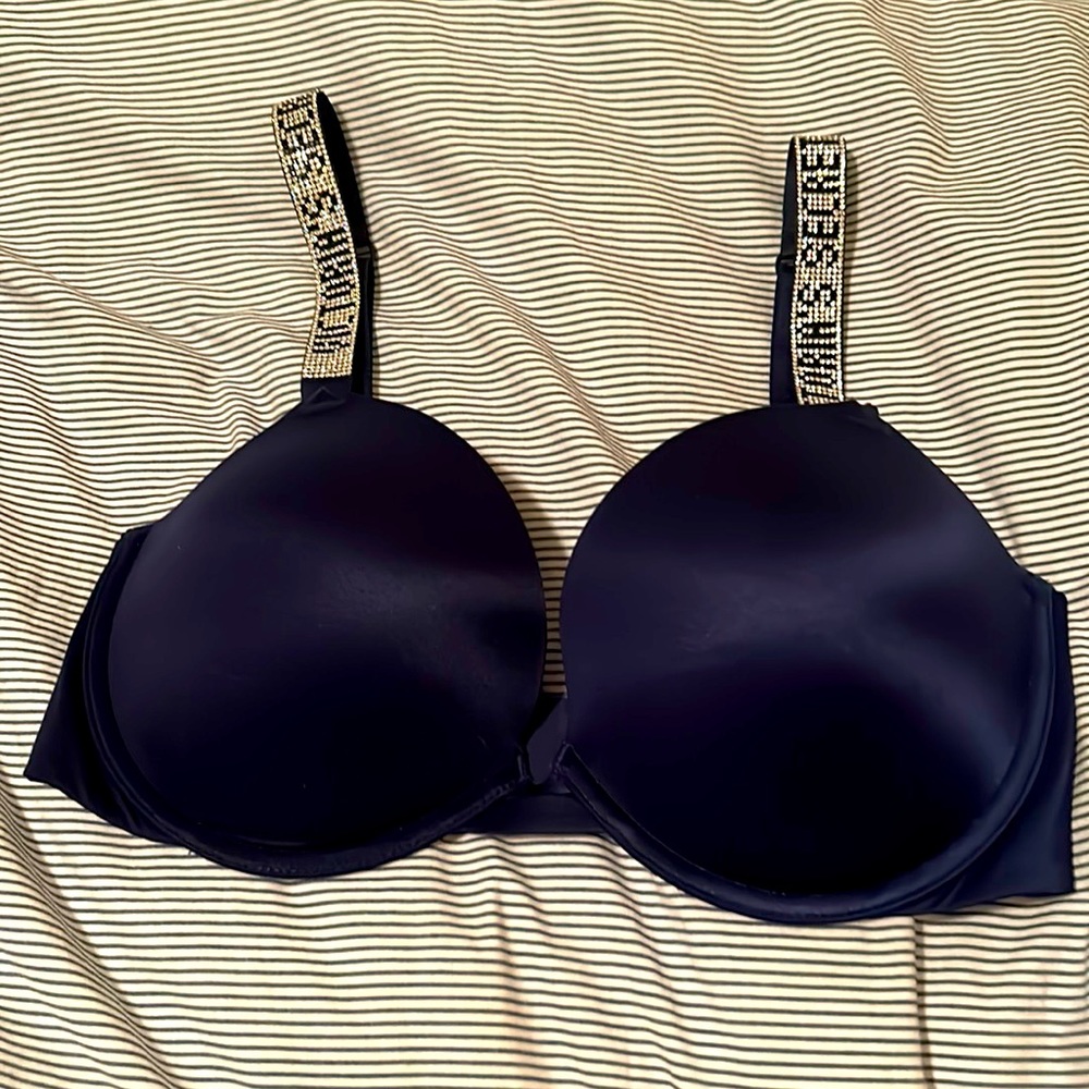 Victoria’s Secret Shine Strap Bra